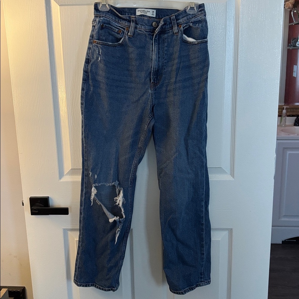 Abercrombie & Fitch Ankle Straight Ultra High Rise Jeans